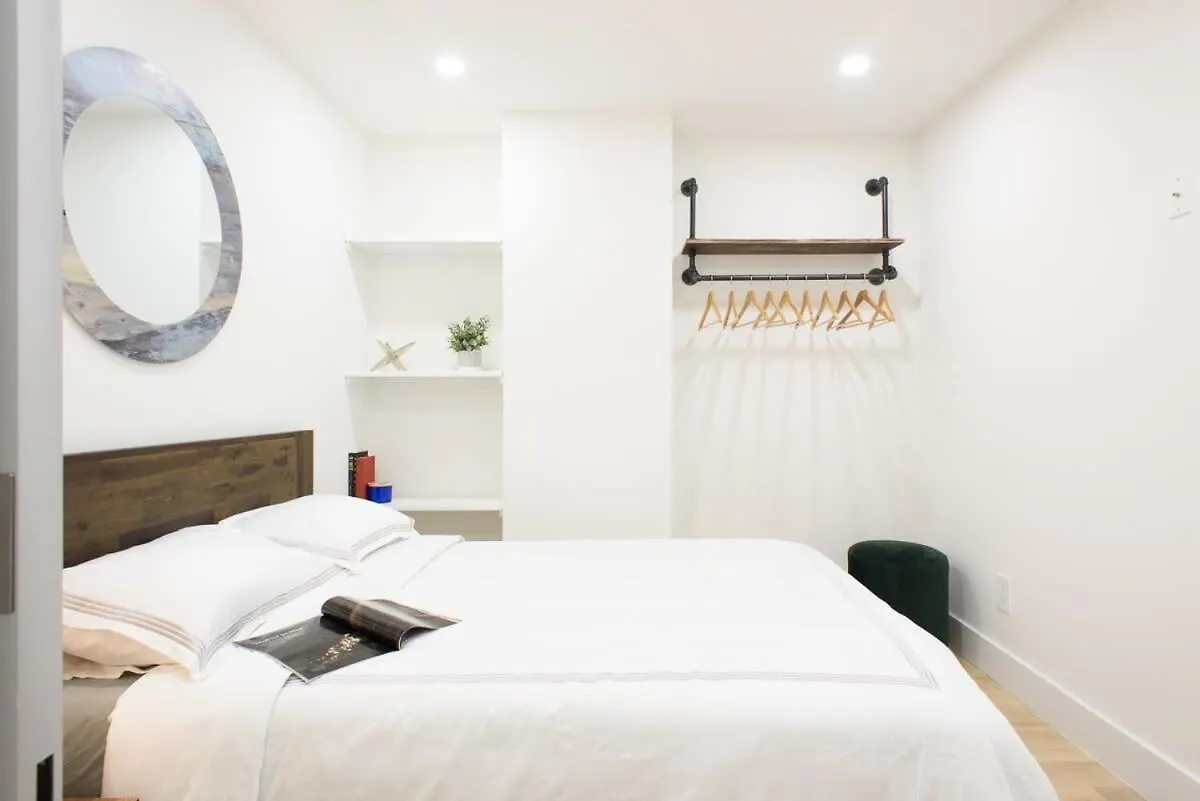 Apartment Ferienwohnung 75-5A Luxury 3Br Duplex W D In Unit Elevator New York